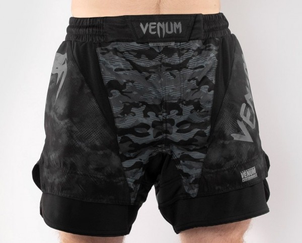 Venum Defender Fightshorts - dark camo XL