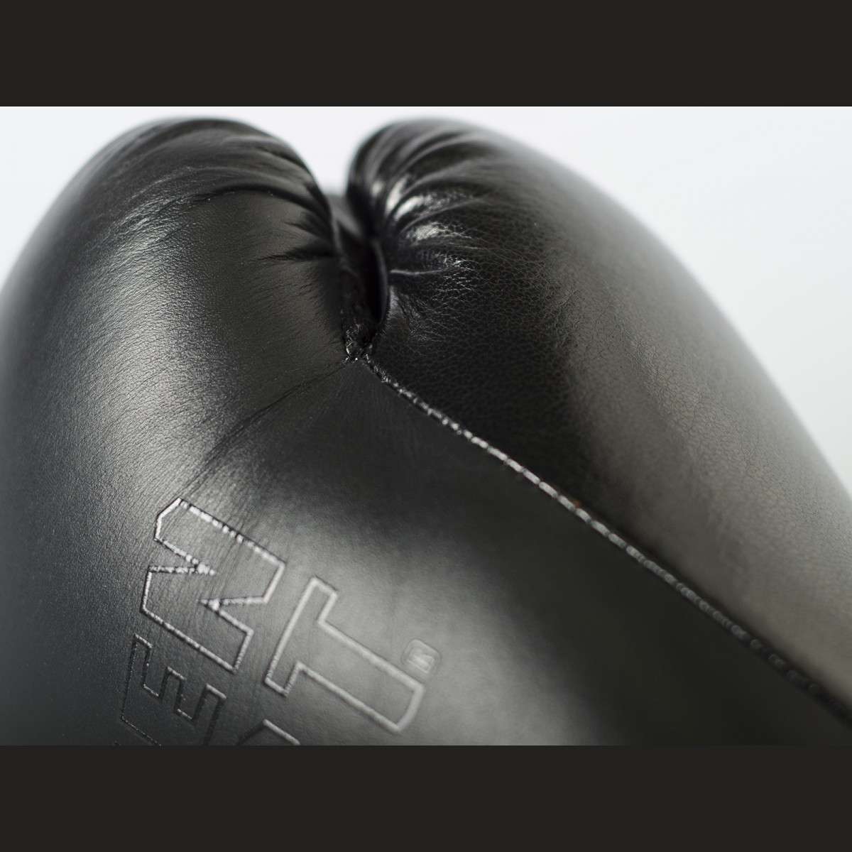 Paffen Sport FIT Punching Bag Gloves – Black/White – Size: S/M Paffen Sport FIT Punching Bag Gloves – Black/White – Size: S/M