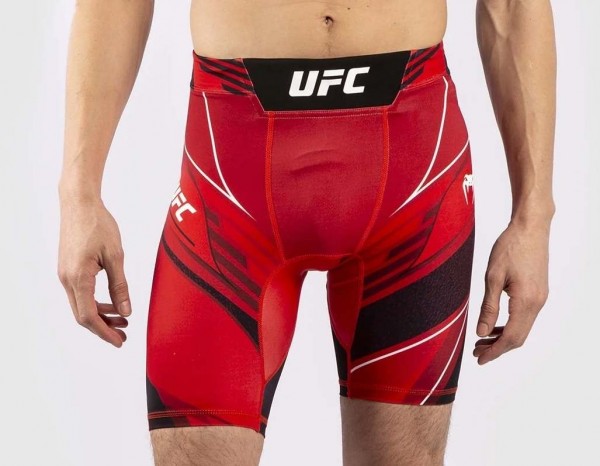 Venum UFC Fight Night Pro Line Vale Tudo Shorts - red S