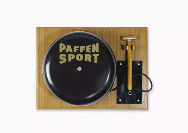 Gong auf Holzplatte Paffen Sport