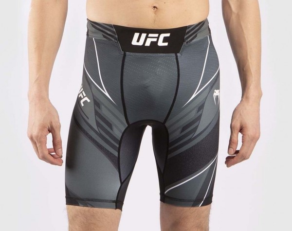 Venum UFC Fight Night Pro Line Vale Tudo Shorts - black S