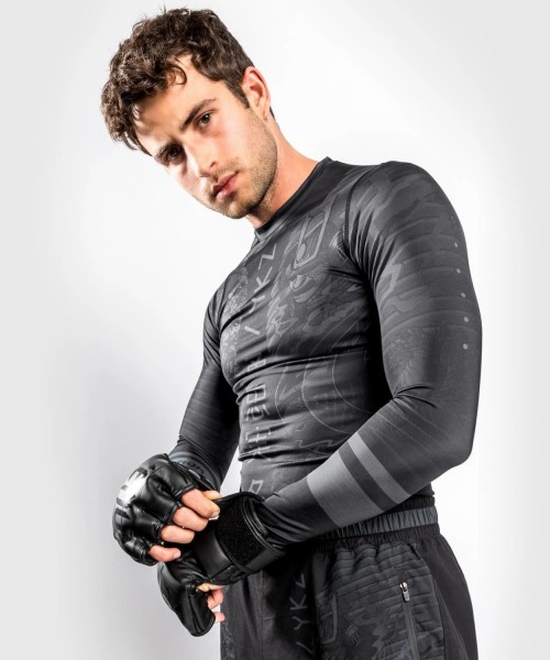 Venum YKZ21 Rashguard long sleeves black S